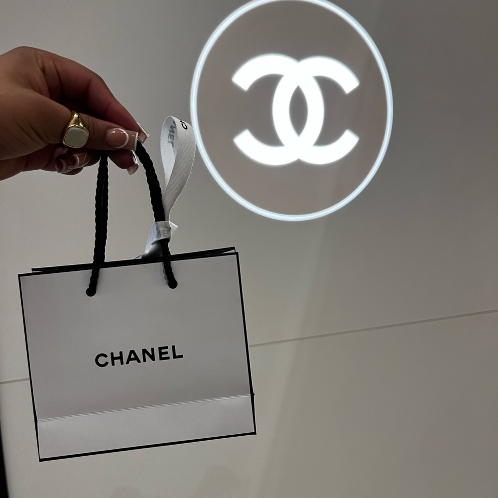 Hello everyone! 💖 I haven’t been on here for a while but I am back.